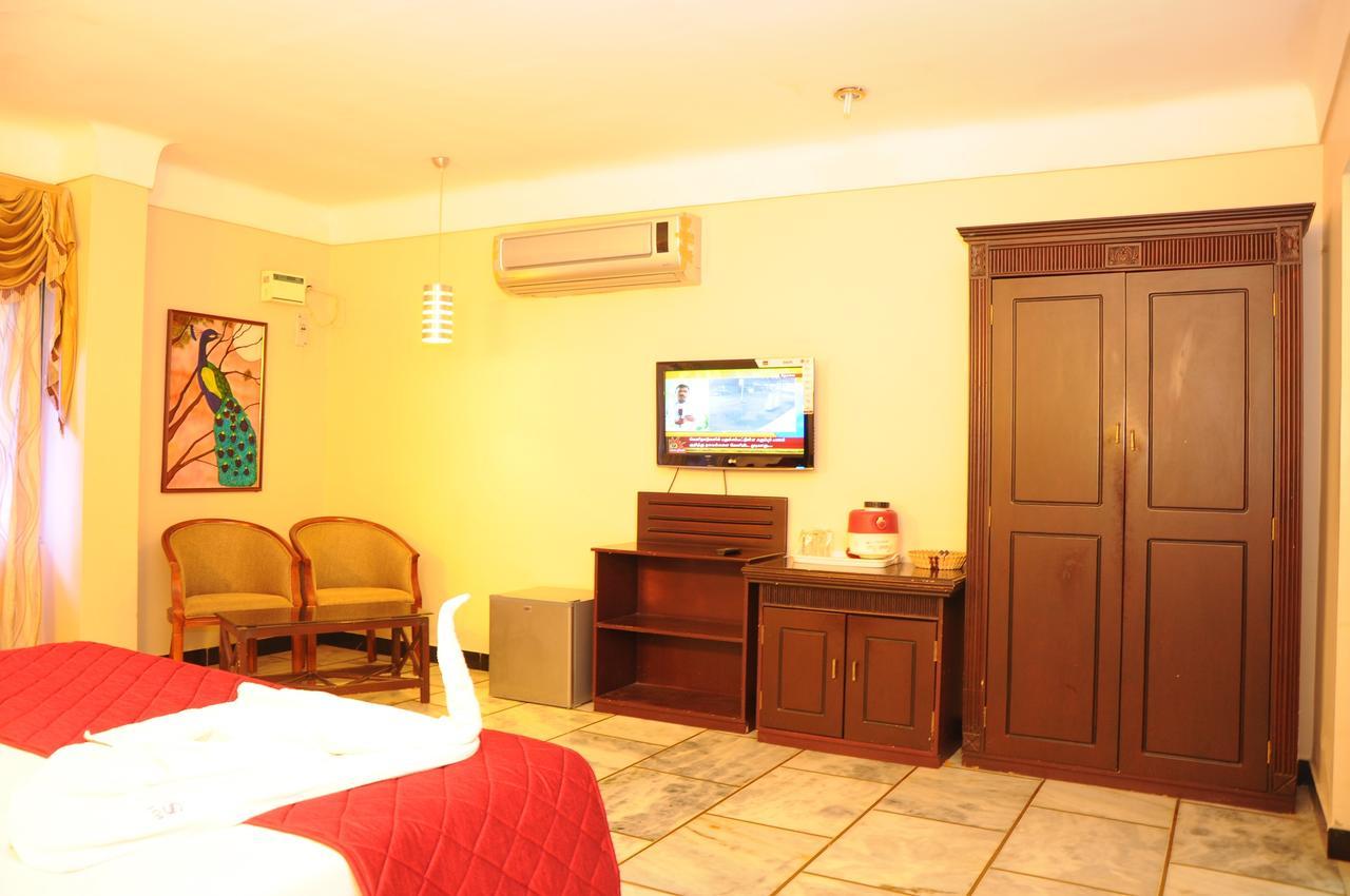 Hotel Subam Palni Luaran gambar