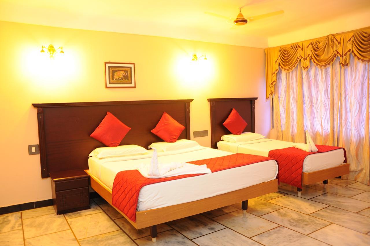 Hotel Subam Palni Luaran gambar